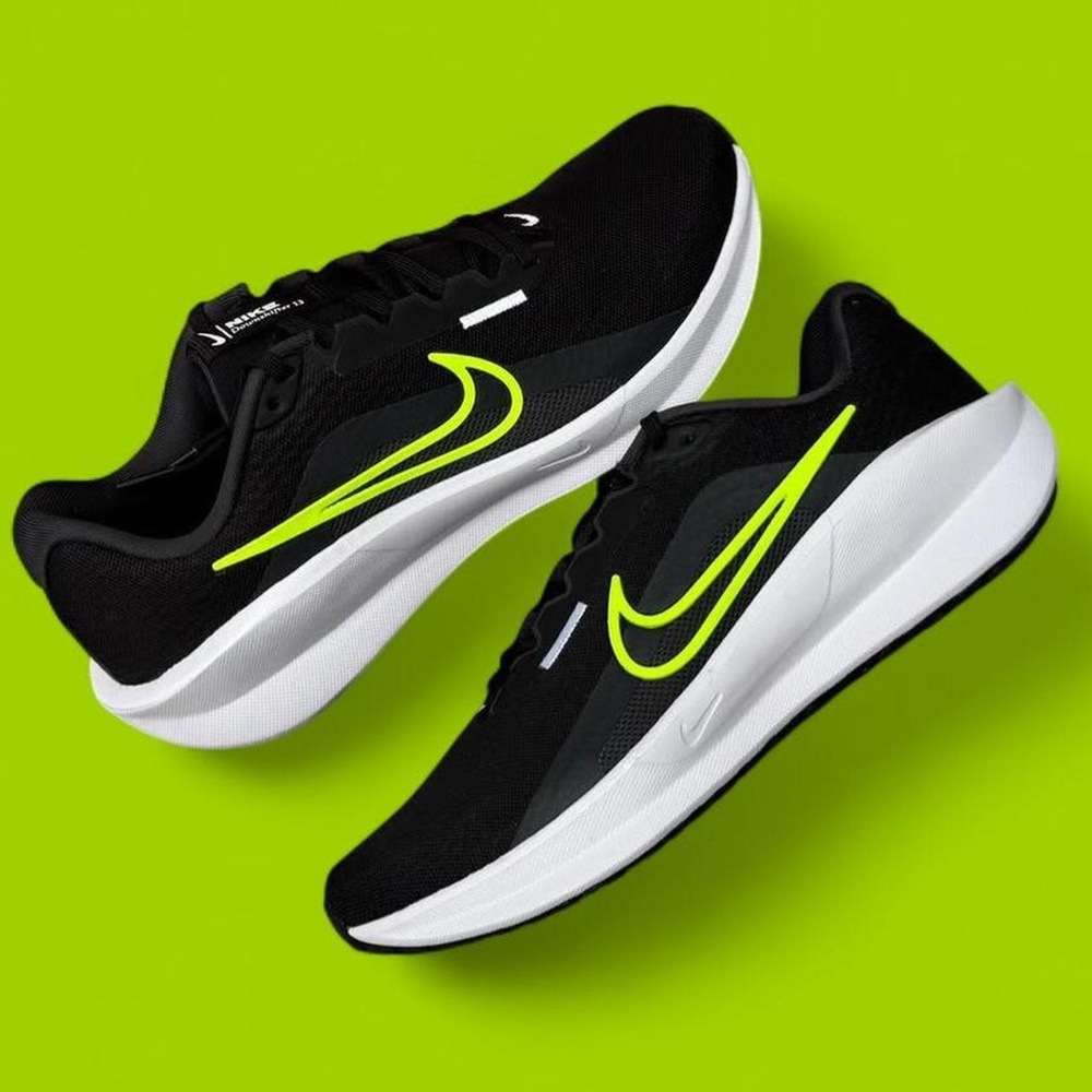 Brand NEW - Nike Downshifter 14